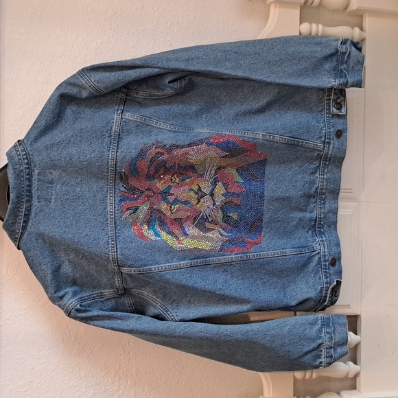 Wrangler Other - Wrangler Jean Jacket Xl unisex rhinestones lion